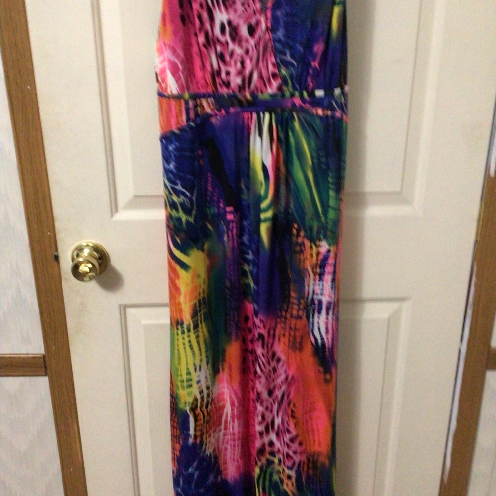 The Pyramid Collection Pink and Blue Dress 2X.   Easily fits 1, 2 or 3X